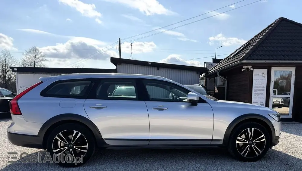 VOLVO V90 Cross Country D5 AWD Pro