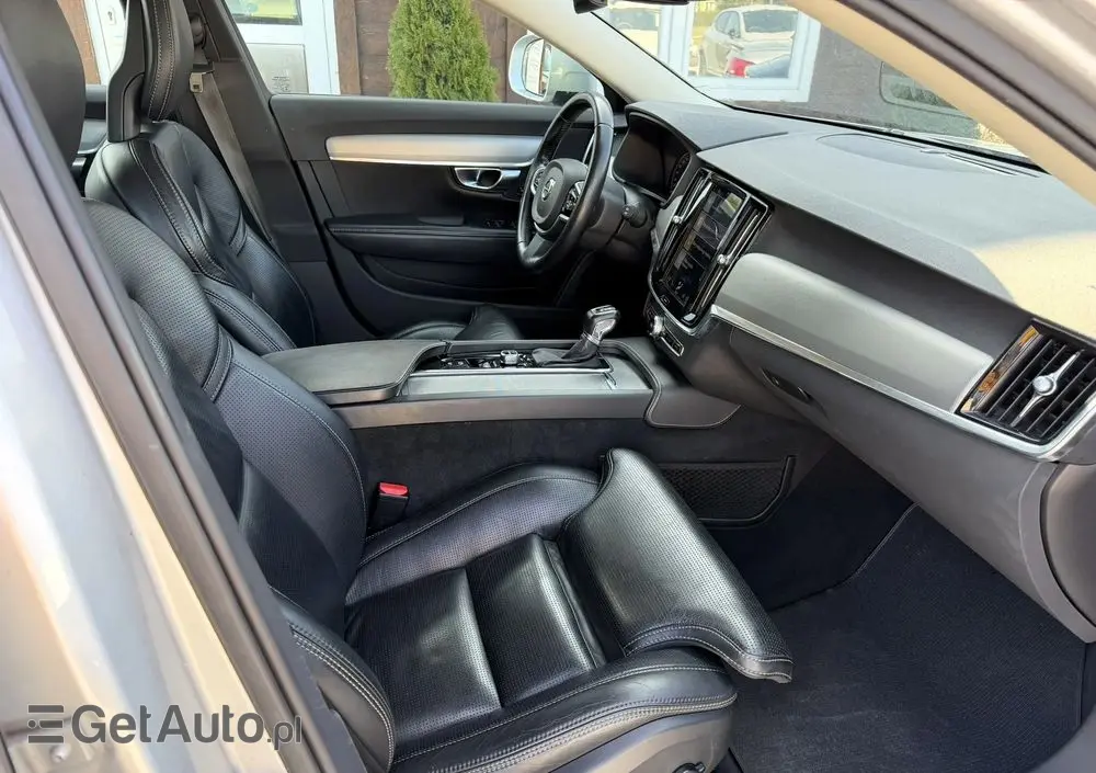 VOLVO V90 Cross Country D5 AWD Pro