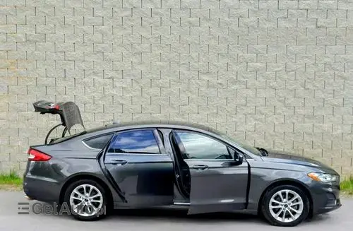 FORD Fusion 
