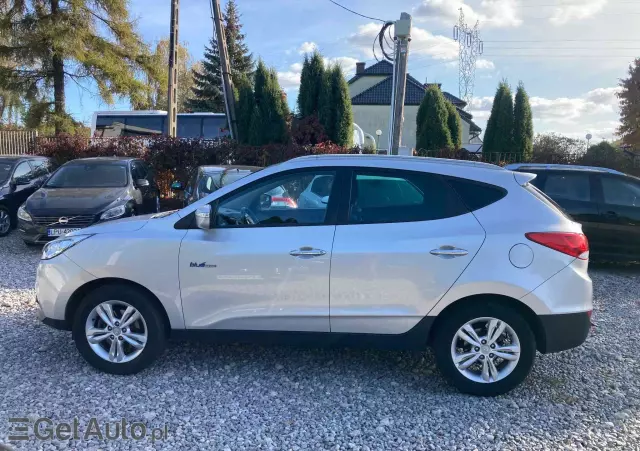 HYUNDAI Ix35 1.6 2WD blue Style