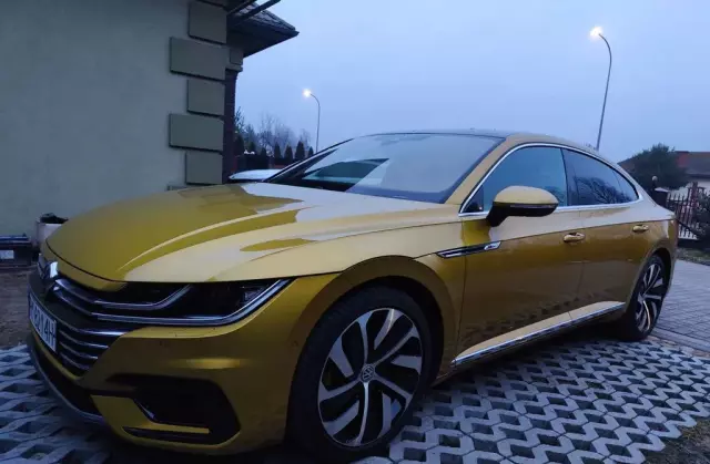 VOLKSWAGEN Arteon 