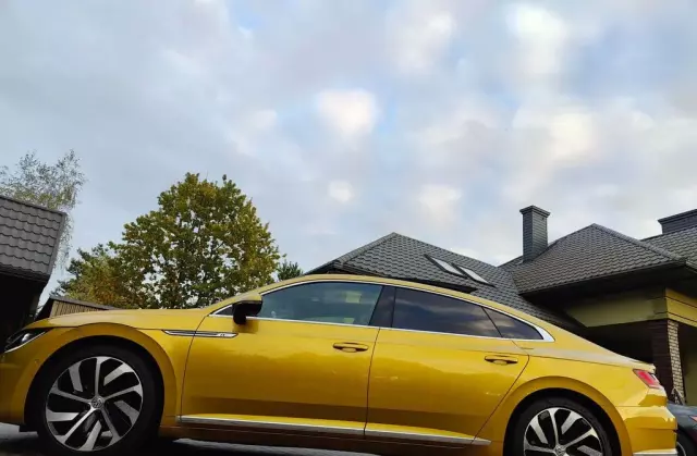 VOLKSWAGEN Arteon 