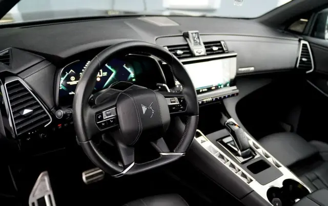 DS AUTOMOBILES DS 7 Crossback 