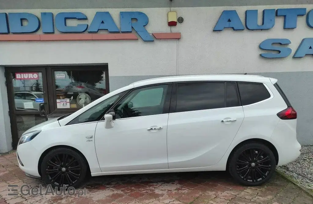 OPEL Zafira 