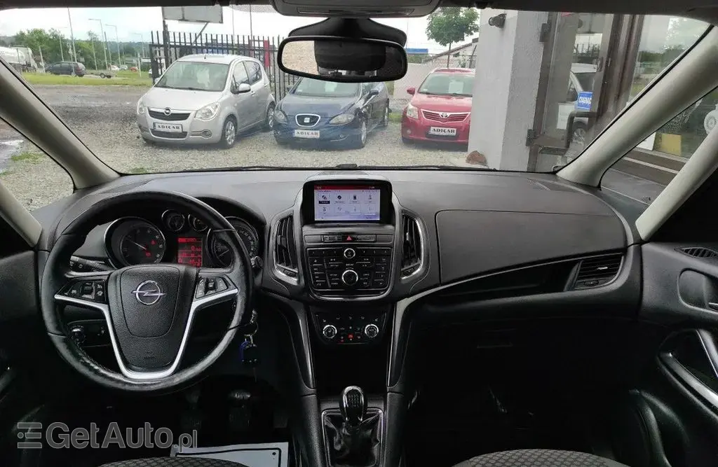 OPEL Zafira 