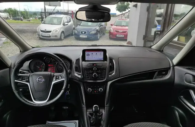 OPEL Zafira 