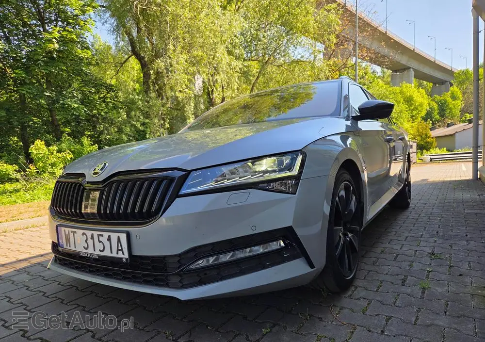 SKODA Superb 2.0 TDI SCR Sportline DSG