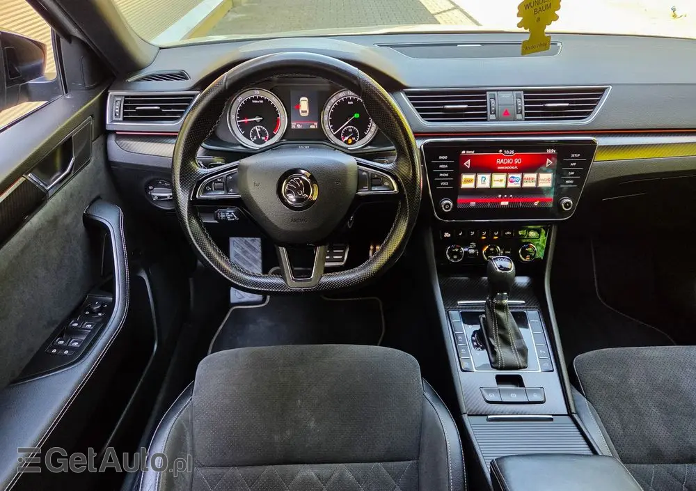 SKODA Superb 2.0 TDI SCR Sportline DSG