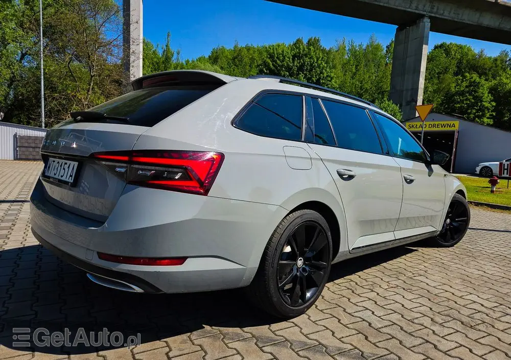 SKODA Superb 2.0 TDI SCR Sportline DSG