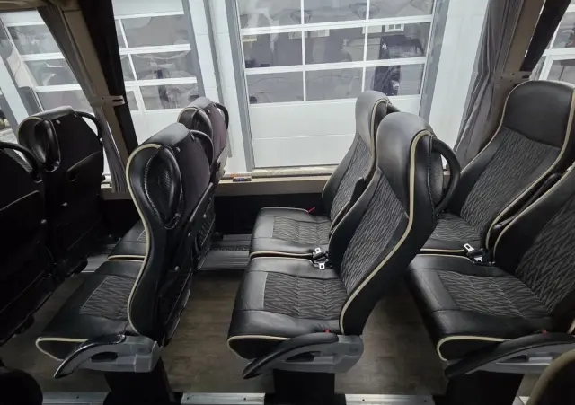 IVECO MAGELYS / SPROWADZONY / 59 MIEJSC/ WC 