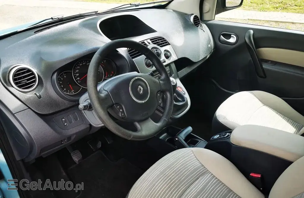 RENAULT Kangoo 