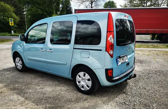 RENAULT Kangoo 