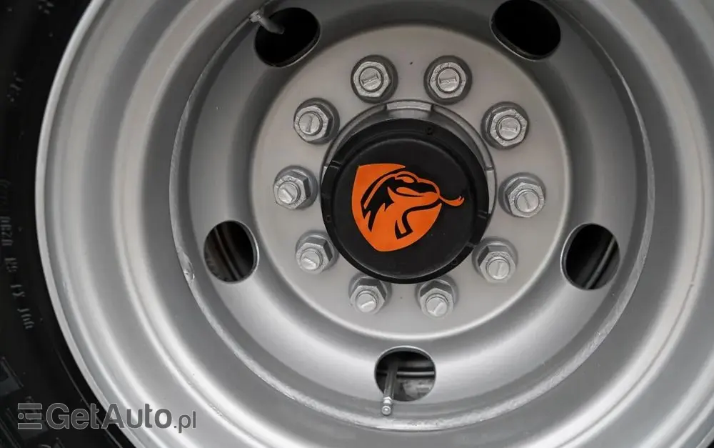 INNY KOMODO / KMD4 / NACZEPA LAWETA / NISKOPODWOZIE / OSIE SKRĘTNE / OŚ PODNOSZONA / NAJAZDY HYDRAULICZNE / 