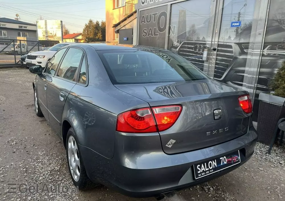 SEAT Exeo 