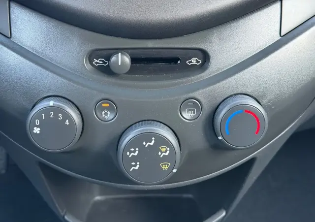 CHEVROLET Spark 1.0 LS A/C