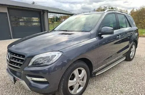 MERCEDES-BENZ ML 
