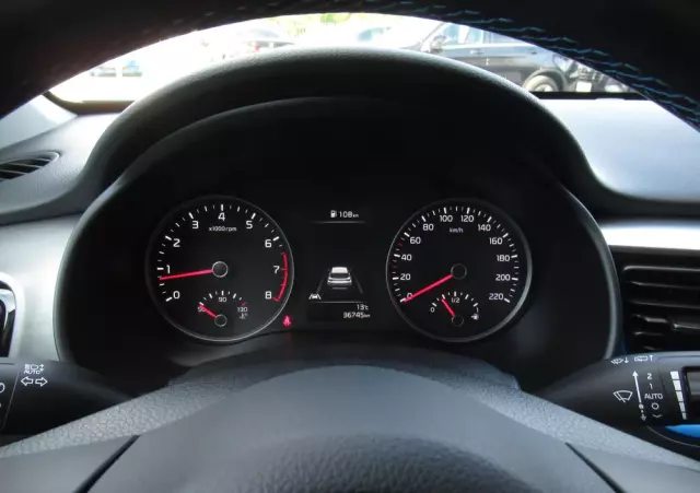 KIA Stonic 1.2 L Business Line