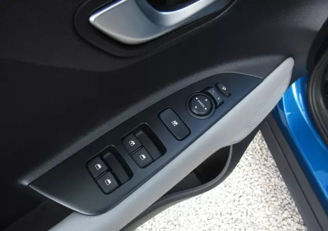 KIA Stonic 1.2 L Business Line