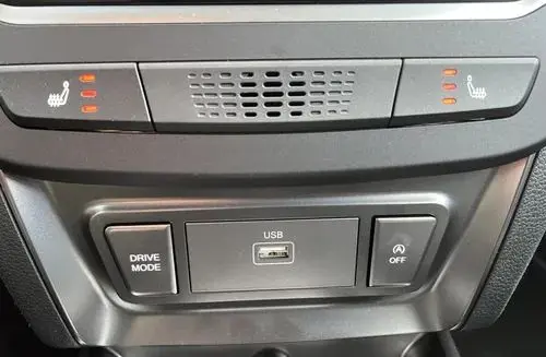 SSANGYONG/KGM Tivoli 