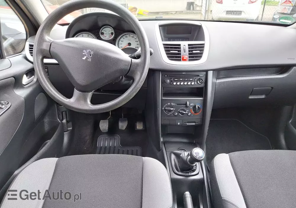 PEUGEOT 207 95 VTi Urban Style