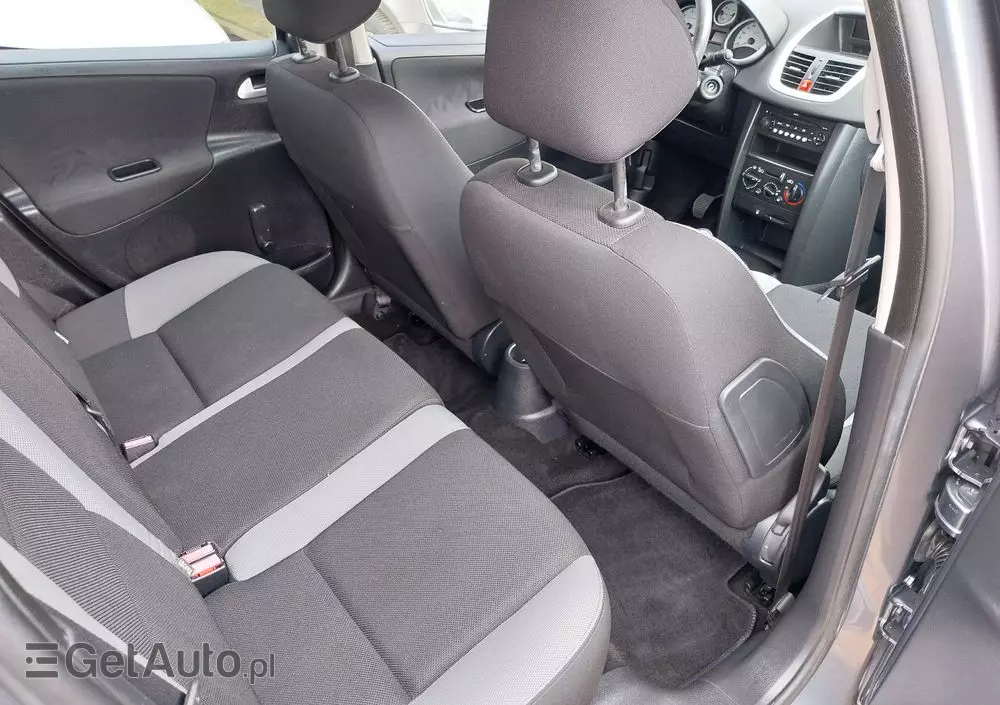 PEUGEOT 207 95 VTi Urban Style