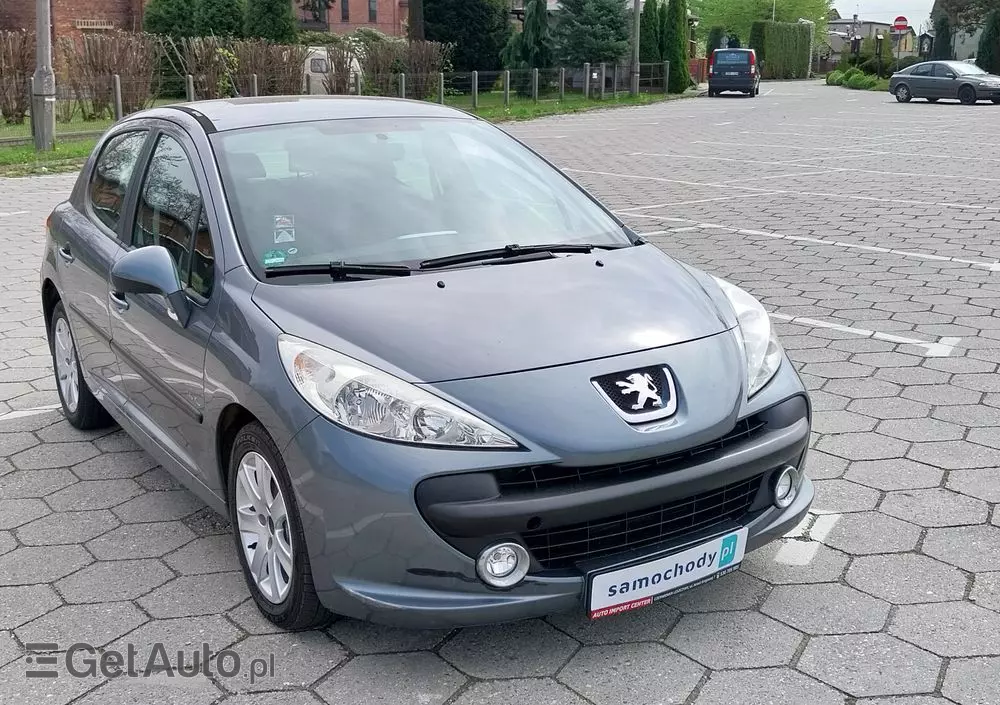 PEUGEOT 207 95 VTi Urban Style