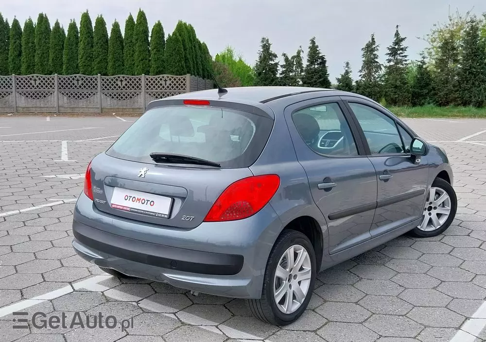PEUGEOT 207 95 VTi Urban Style