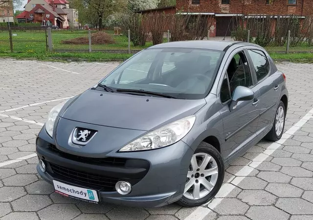 PEUGEOT 207 95 VTi Urban Style