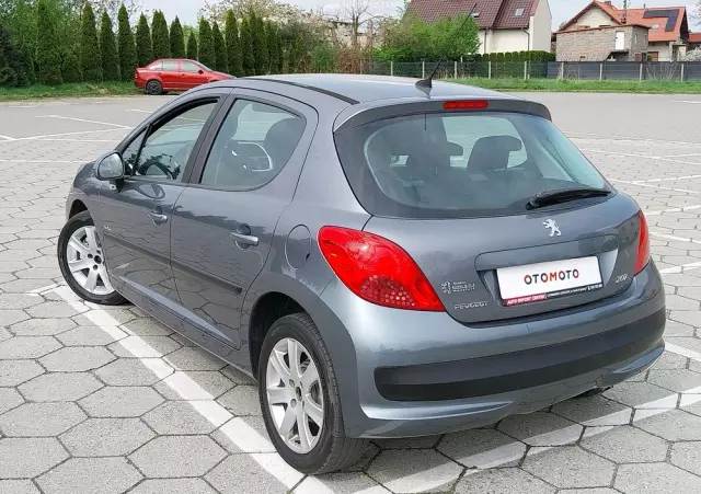 PEUGEOT 207 95 VTi Urban Style