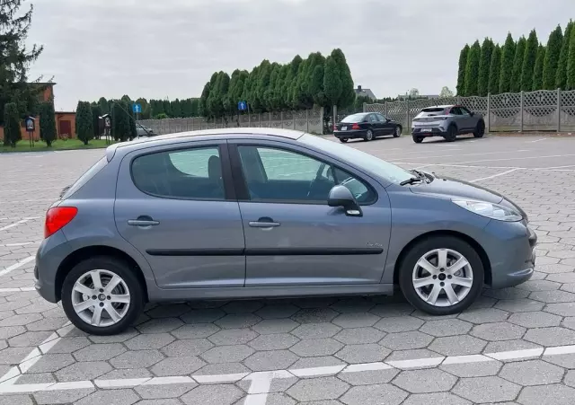 PEUGEOT 207 95 VTi Urban Style