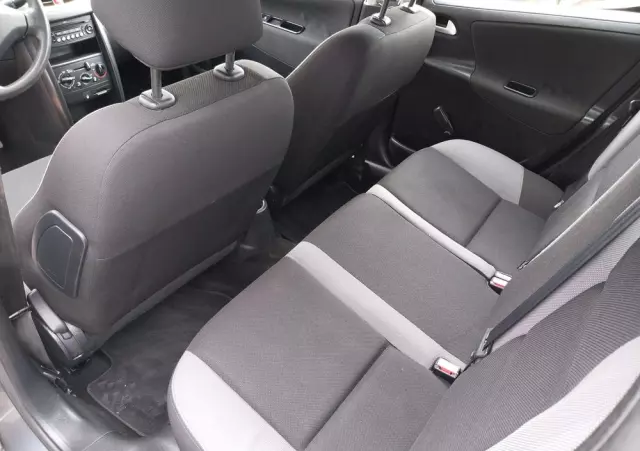 PEUGEOT 207 95 VTi Urban Style