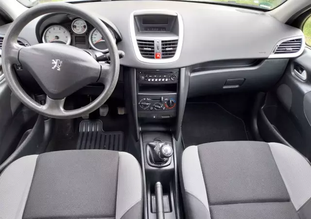 PEUGEOT 207 95 VTi Urban Style
