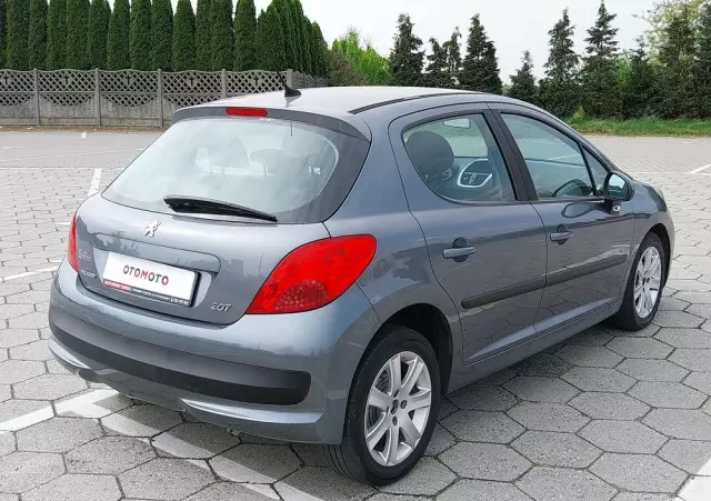 PEUGEOT 207 95 VTi Urban Style