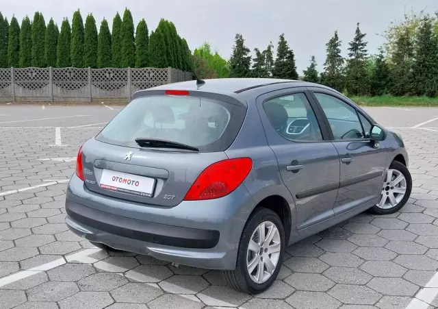 PEUGEOT 207 95 VTi Urban Style