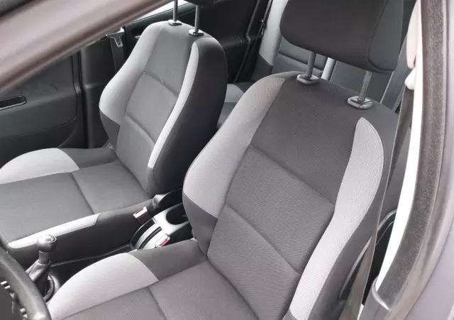 PEUGEOT 207 95 VTi Urban Style