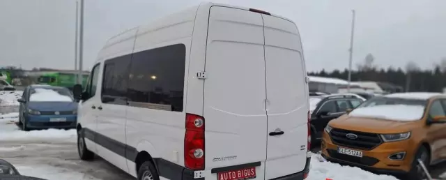 VOLKSWAGEN Crafter 