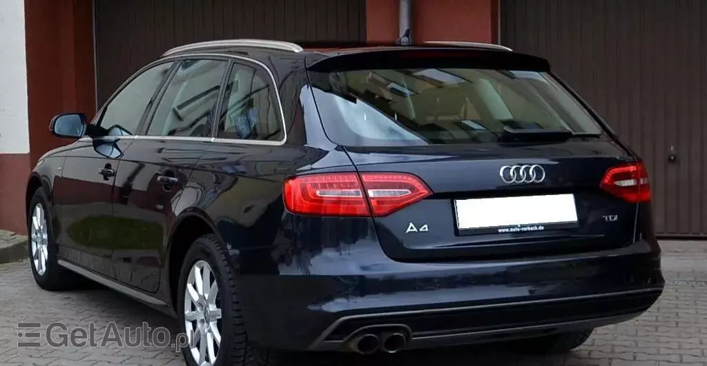 AUDI A4 
