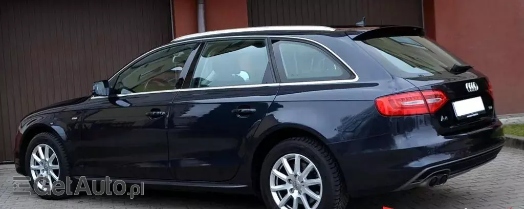 AUDI A4 