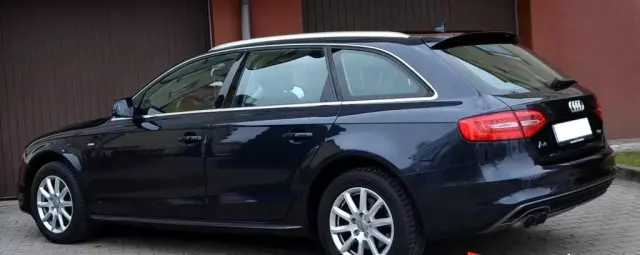 AUDI A4 