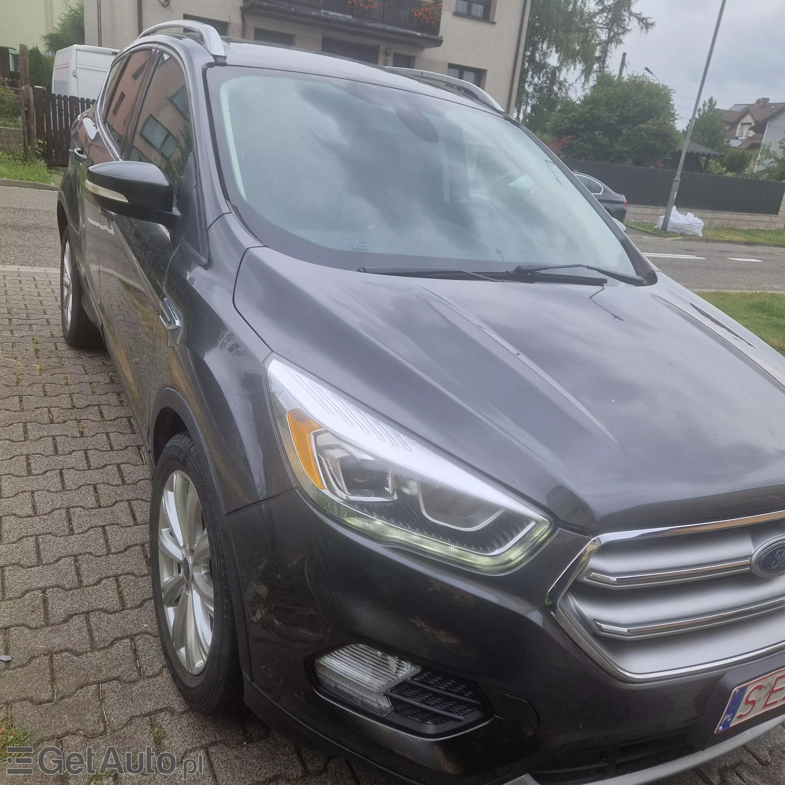 FORD Escape Titanium Sport Utility 4WD