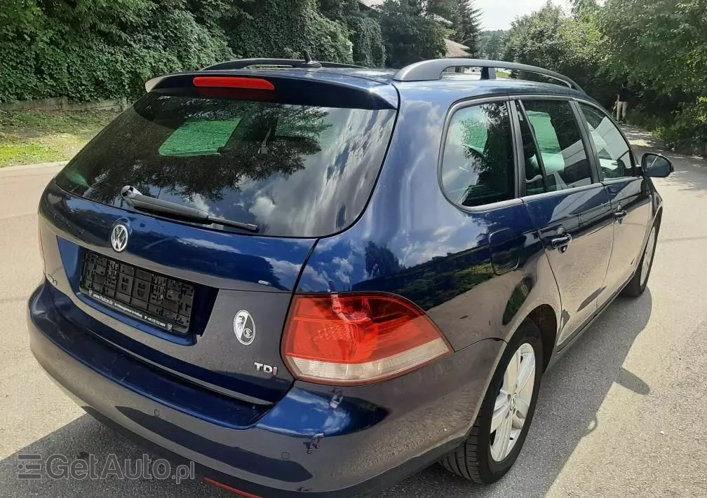 VOLKSWAGEN Golf 1.6 TDI DPF BlueMotion Technology Comfortline