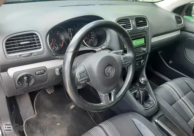 VOLKSWAGEN Golf 1.6 TDI DPF BlueMotion Technology Comfortline