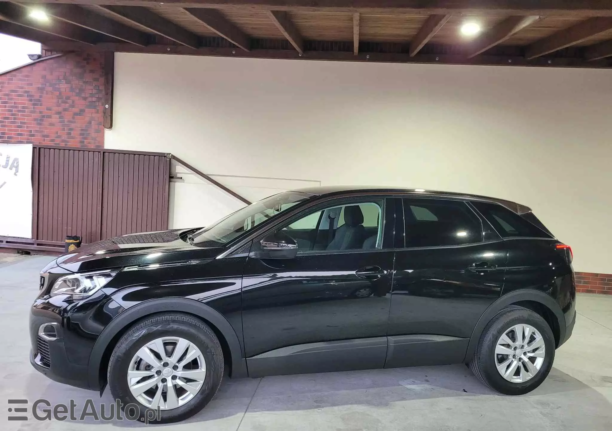 PEUGEOT 3008 1.5 BlueHDi Active S&S EAT8