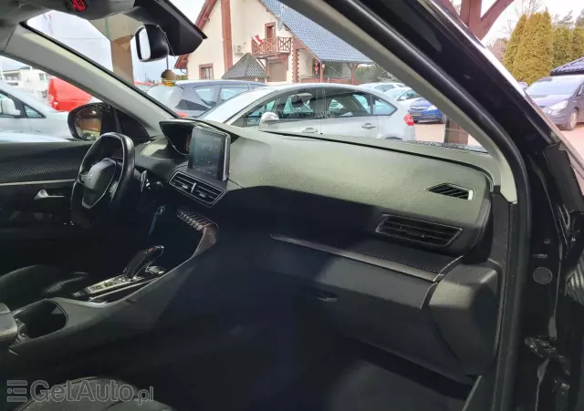 PEUGEOT 3008 1.5 BlueHDi Active S&S EAT8