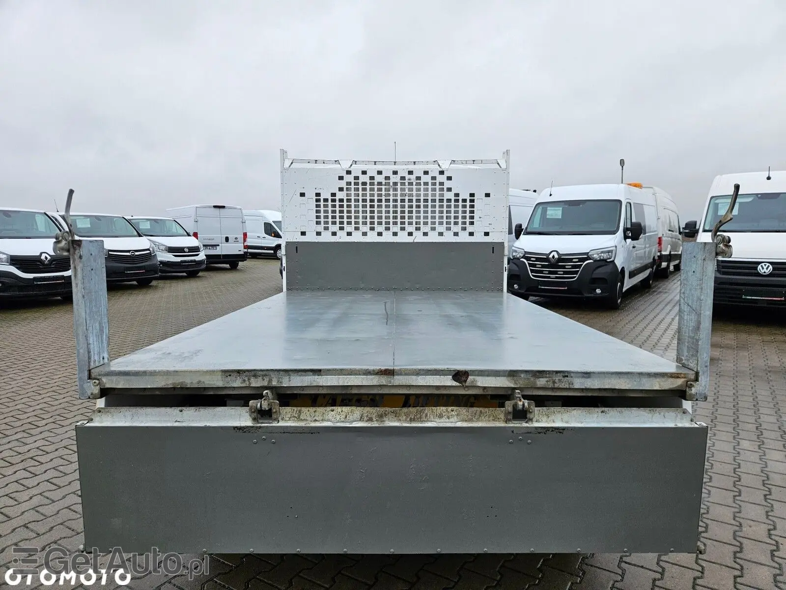 PEUGEOT Boxer 335 L2 Pro