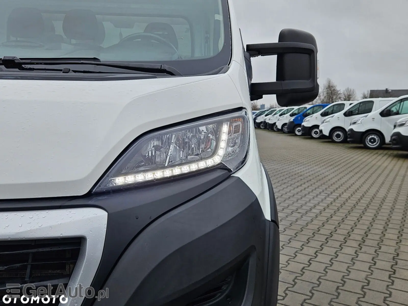 PEUGEOT Boxer 335 L2 Pro