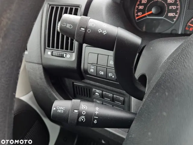 PEUGEOT Boxer 335 L2 Pro