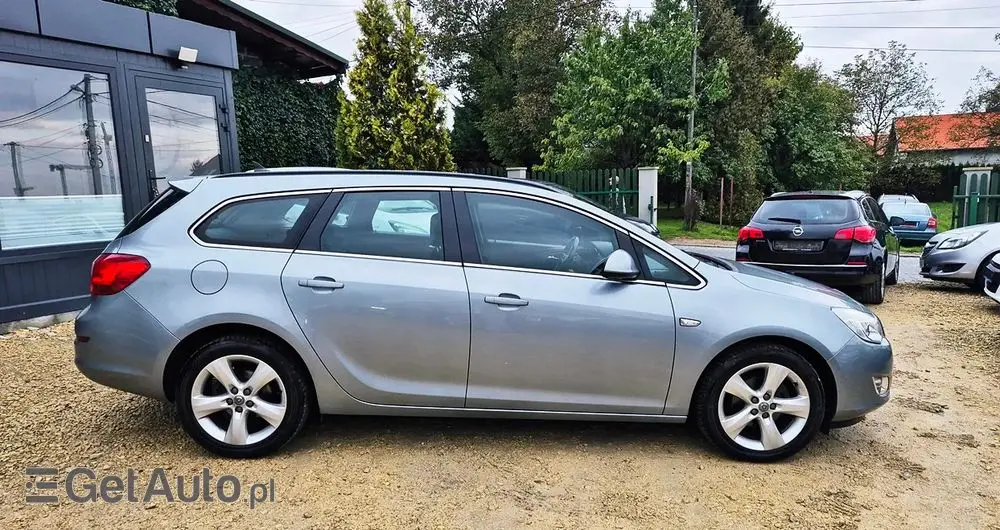 OPEL Astra 1.4 Turbo Edition Sport