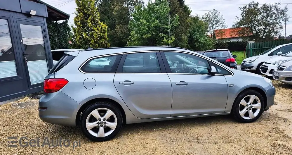 OPEL Astra 1.4 Turbo Edition Sport