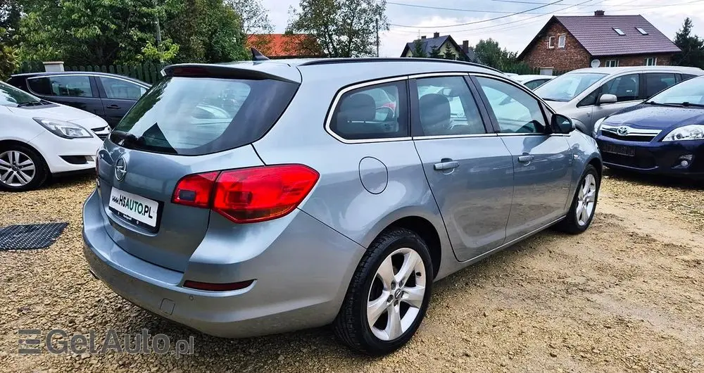 OPEL Astra 1.4 Turbo Edition Sport
